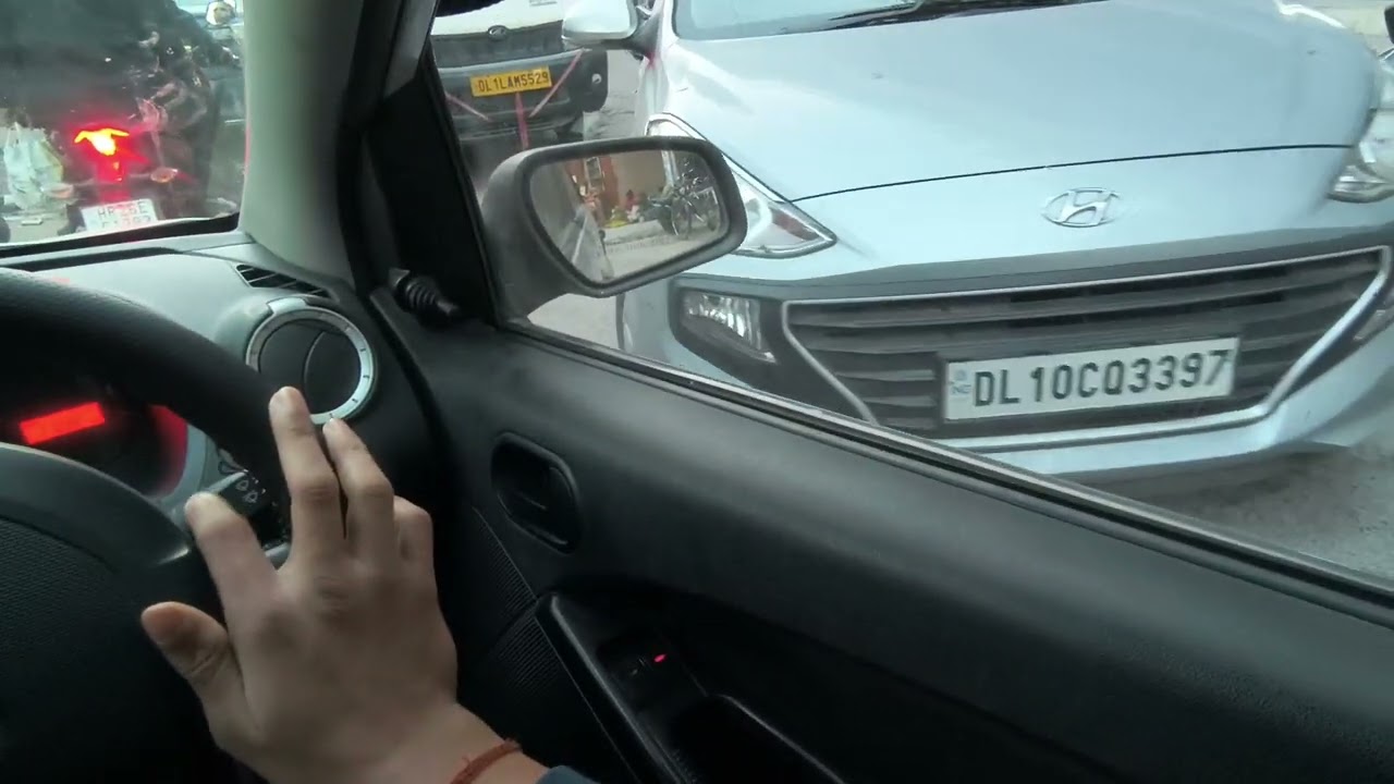 Driving POV of Ford Figo in narrow conjusted streets II POV evening drive in rush II 4K ASMR video
