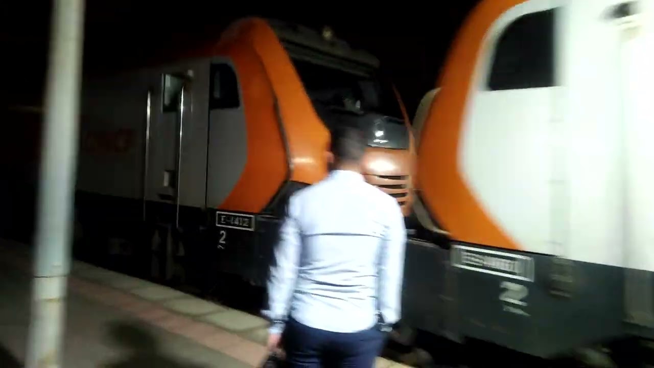 ONCF ALSTOM PRIMA M4 + M2 Locomotive : E-1460 + E-1412 TL-101 De Casavoyageur vers Beni nsar port