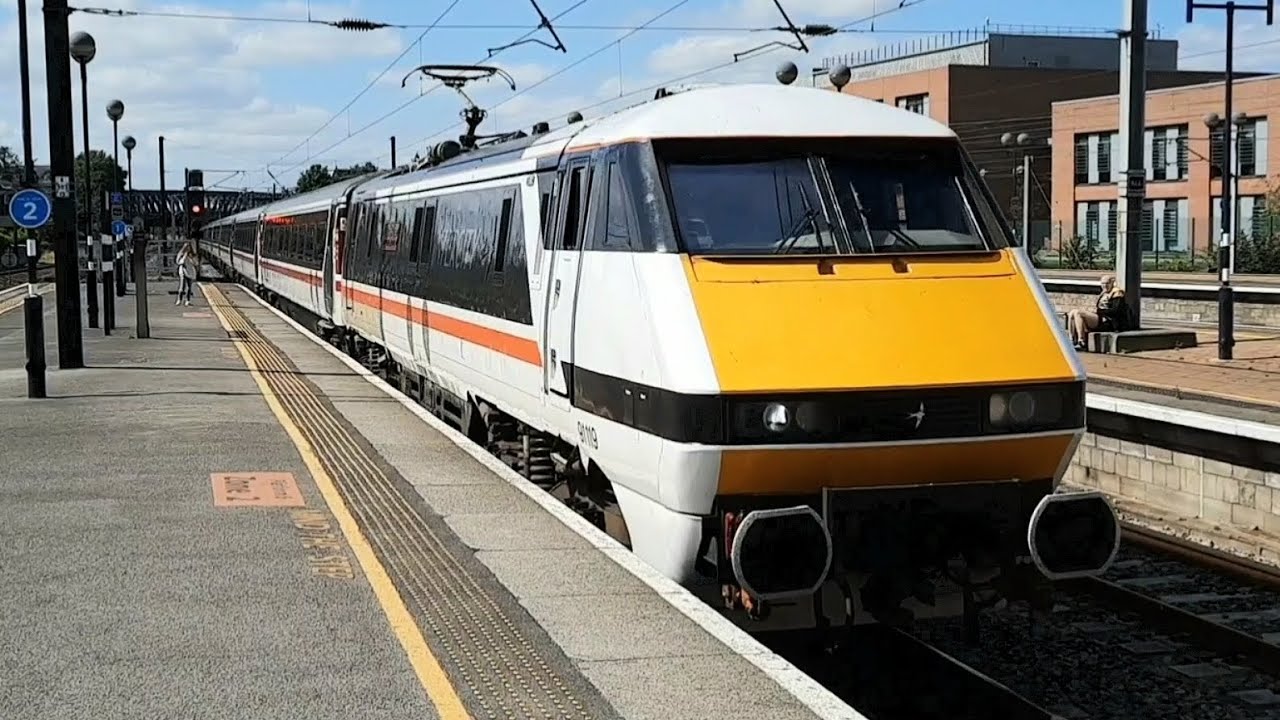 30 Minutes of Sights & Sounds Intercity 225 (Class 91/Mk4 set)