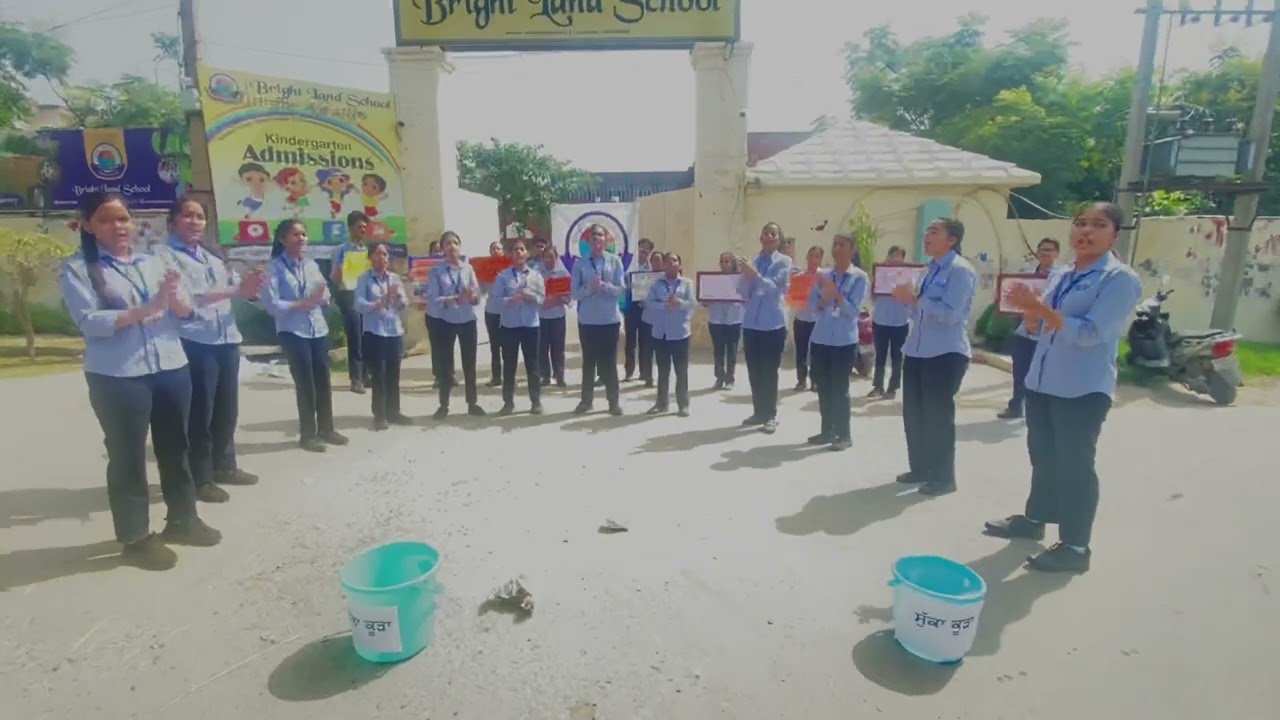 🌟 Bright Land’s students bring you an eye-opening Nukkad Natak on ‘Swacchta Abhiyan’! 🌿🎭
