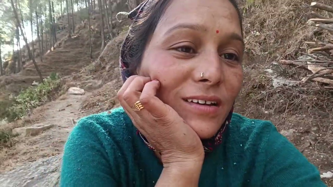 आज कल हमारे खेतों का यही काम है 