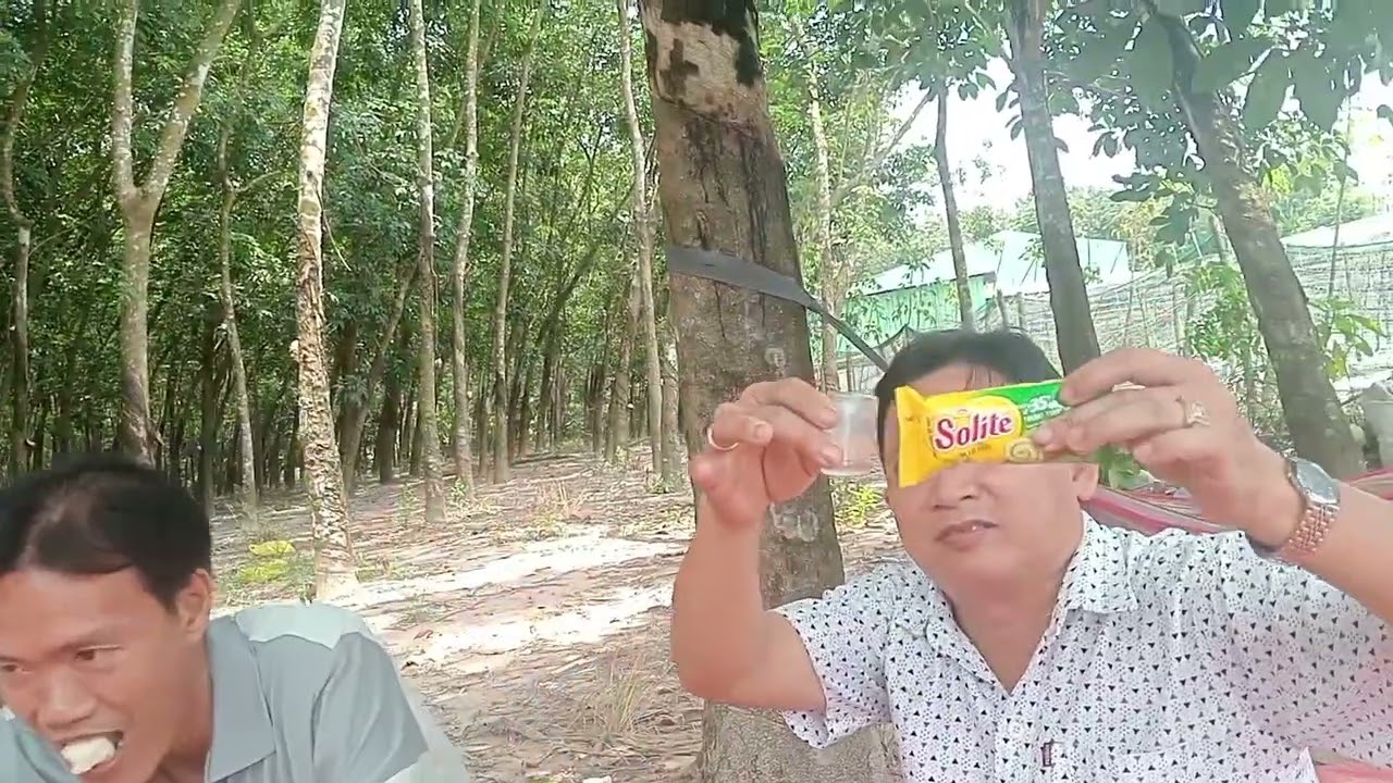 Cuối tuần AE hợp mặt..
