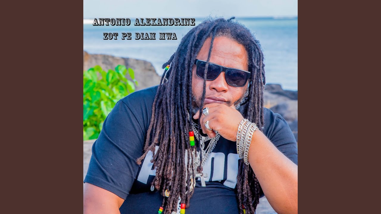 MO LA MOITIE (feat. BENITA NABAB)