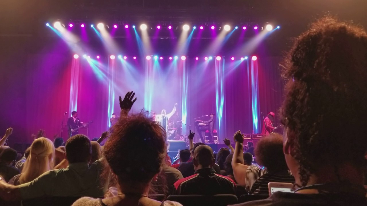 Morris Day and The Time - Gigolos Get Lonely Too - WinStar Casino - 7/28/2017