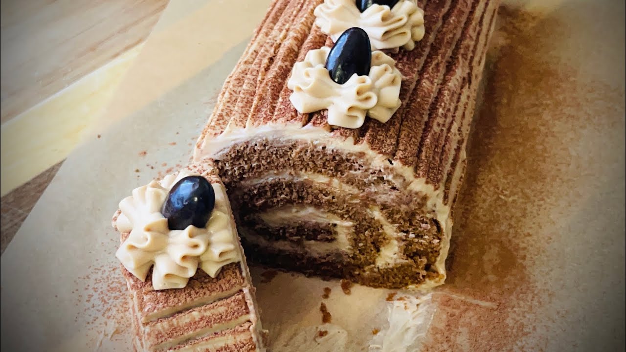 Mocha Cake Roll Recipe With Mocha Cream Cheese Frosting