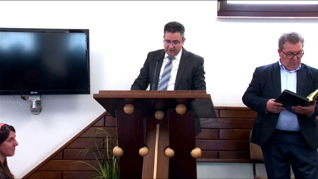 Daniel Movila binecuvantarea copiilor