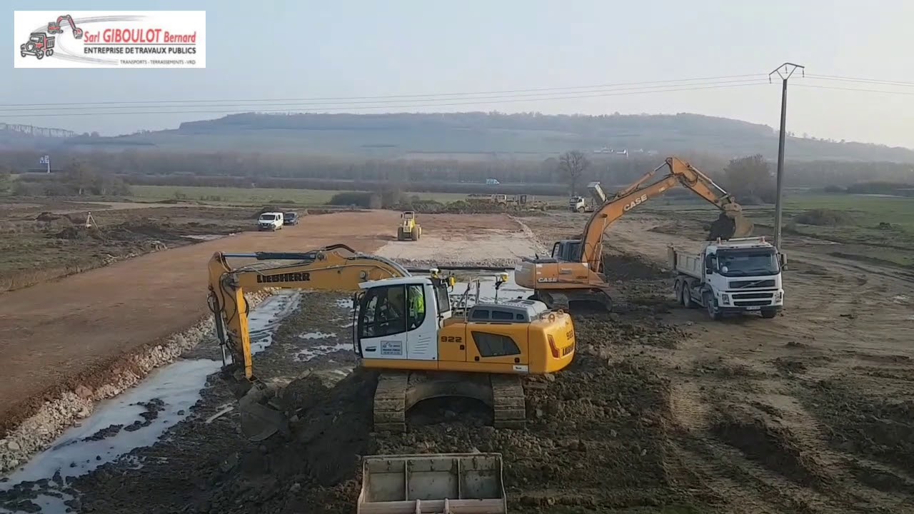 Terrassement d'une plate forme industrielle de 35000 m2