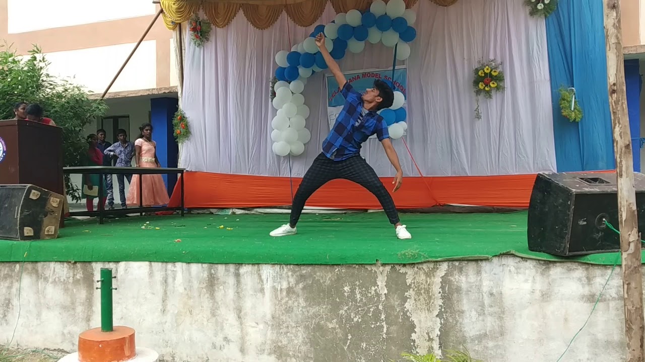 Uppenantha e prema ki song.......