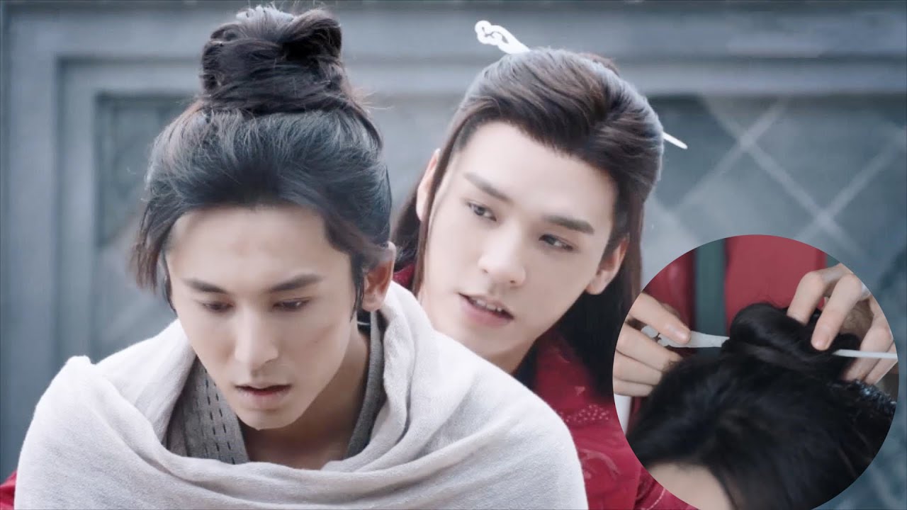 [WenZhou being married] Riding horse with my hubby and giving him my hairpin