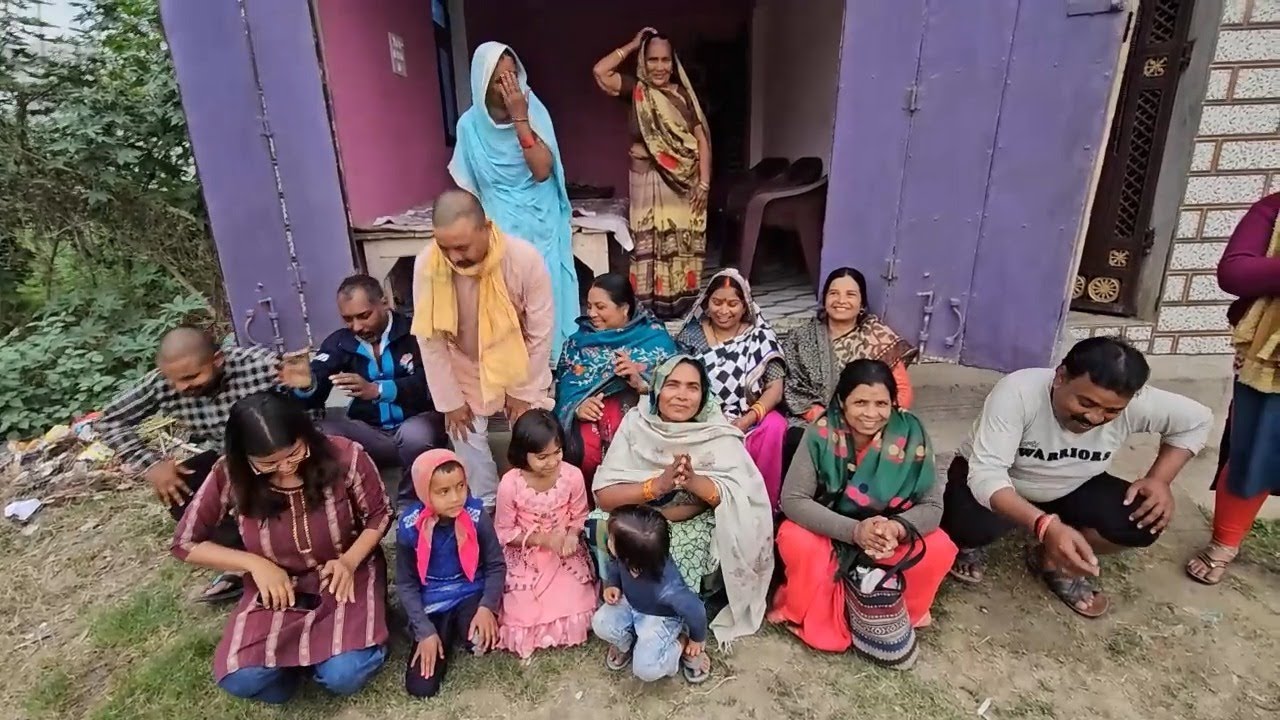इतने सालों बाद😍हमारा पूरा परिवार एक साथ घूमने आया है