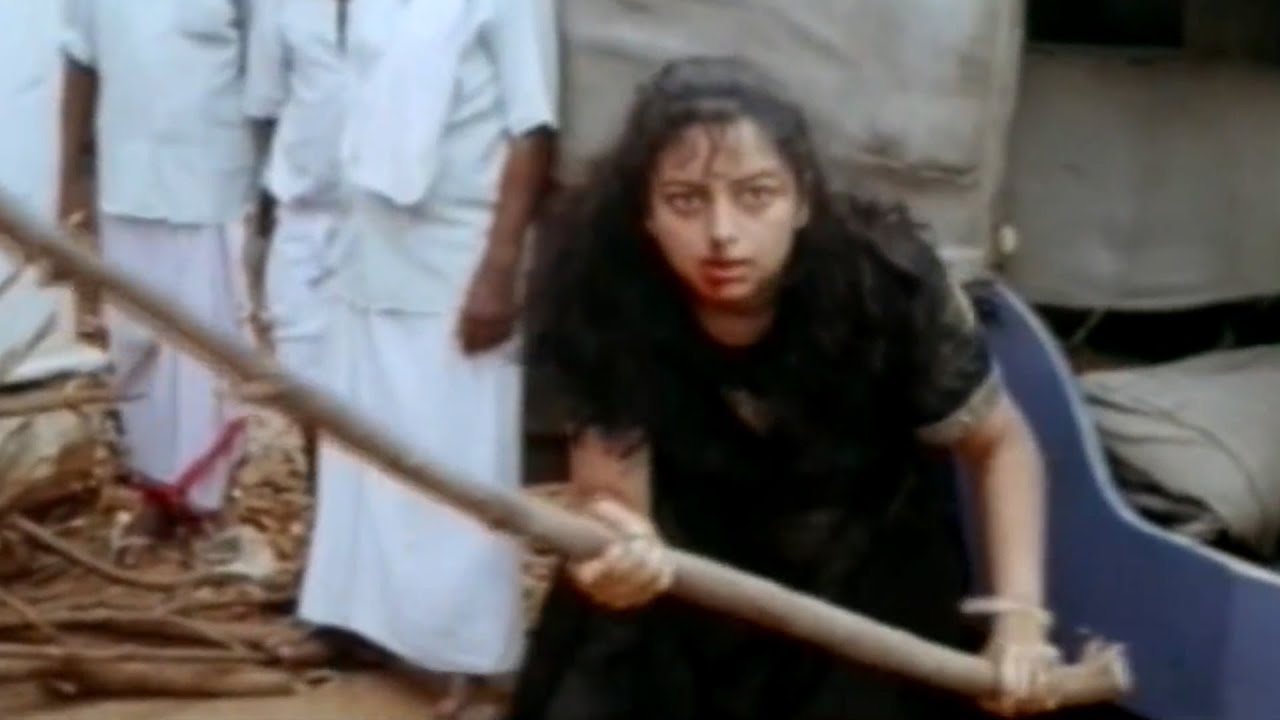 Anthapuram Movie || Soundarya Try to Escape from Praksh raj Action Scene