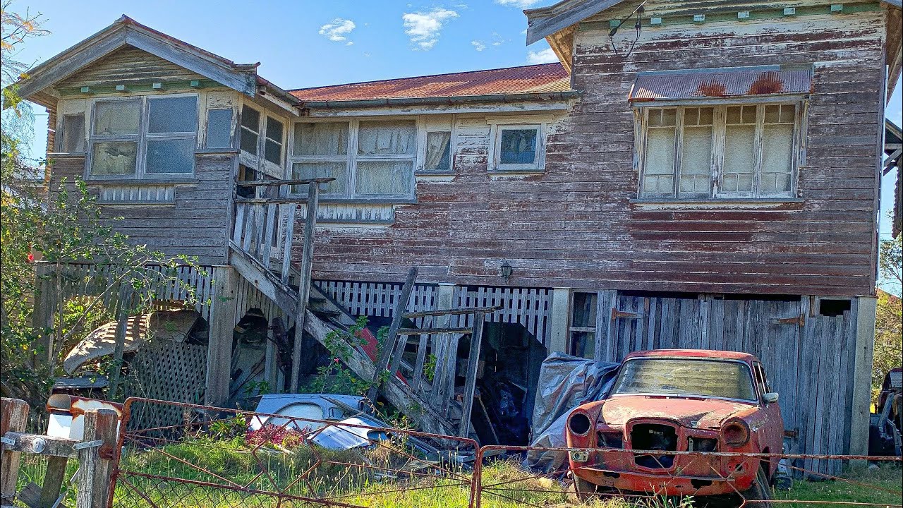 Abandoned Hoarders House Brisbane!