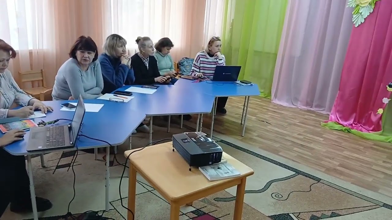 Круглий стіл для педагогів: 