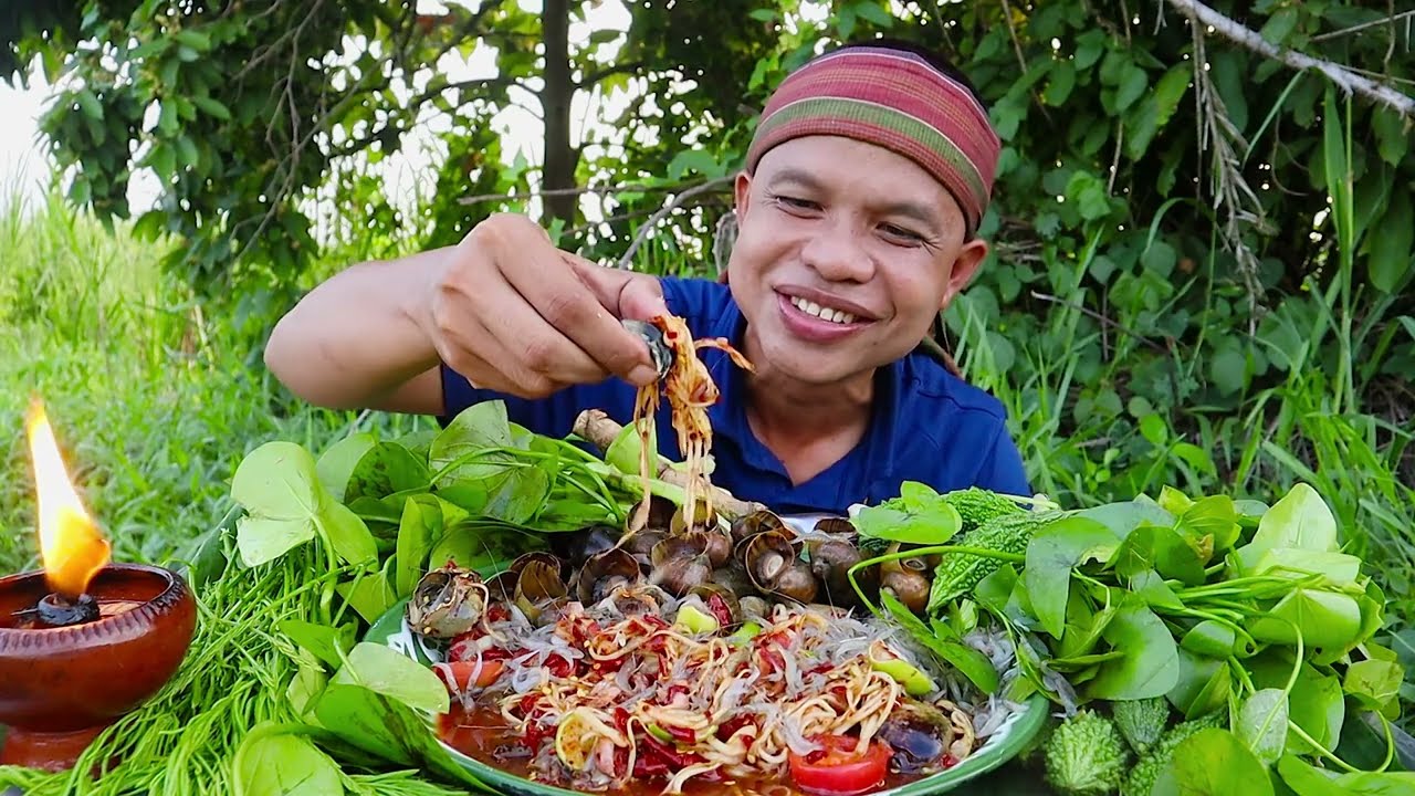 หอยต้มกุ้งฝอยแกล้มตำหมากหุ่งเผ็ดๆผักสดๆแซ่บๆคือเก่า