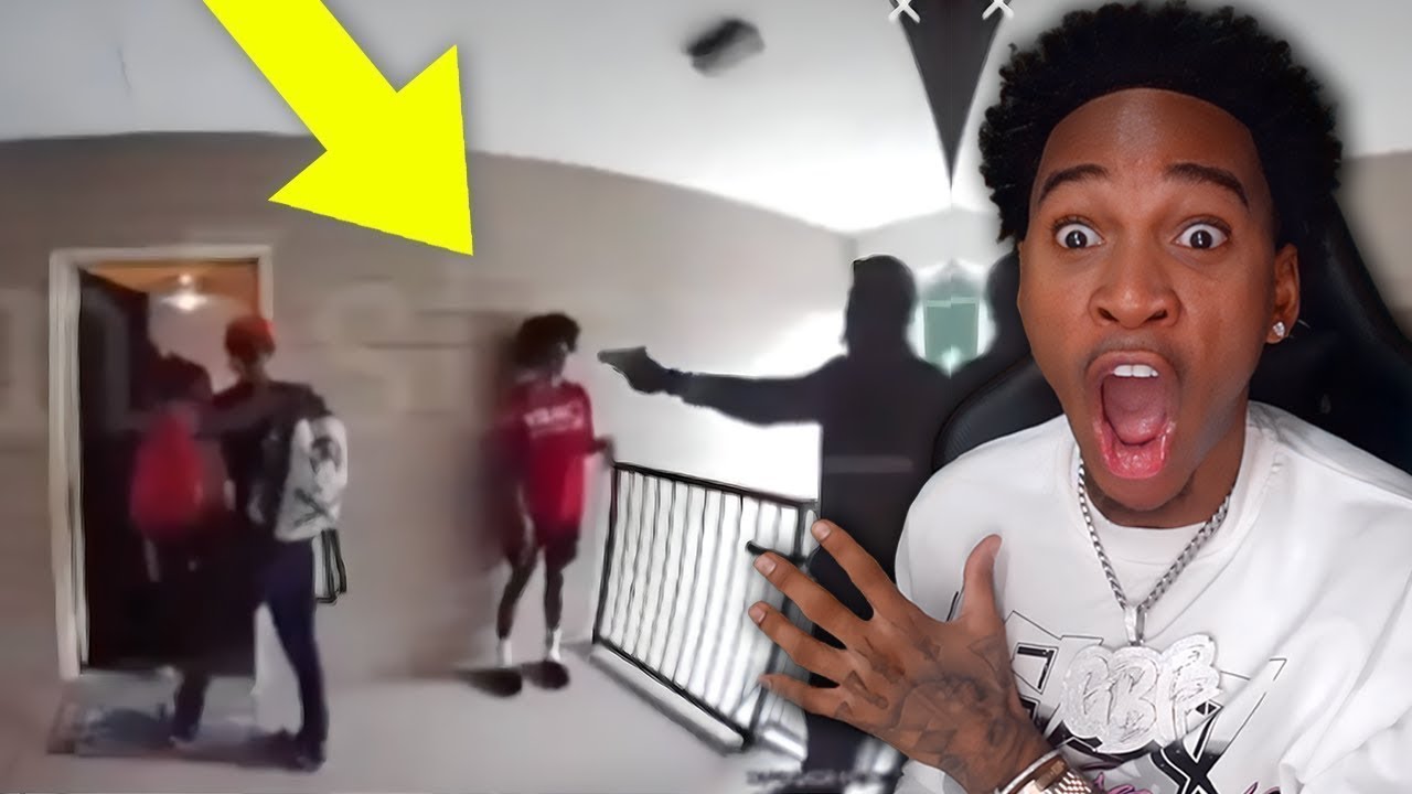 Mac Mula Live Reactions