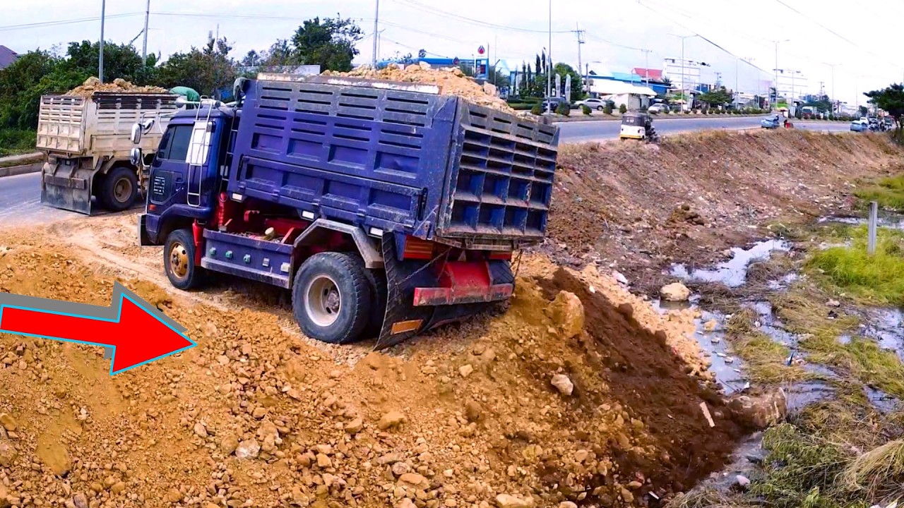 OMG!! Incredible Dump Truck Uploading Dirt Transforming  a Landfill Dumping & Dozers in Actions!
