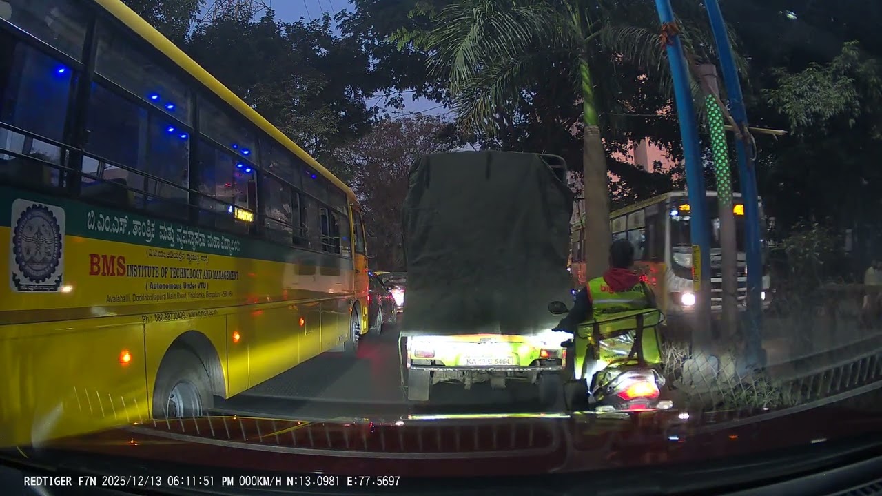 Yelahanka Road | Bangalore | RedTiger F7 4K Dashcam | Kia Sonet