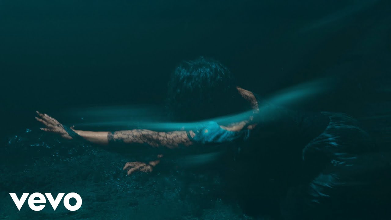 Bridges Ablaze - Heartless (Official Video)