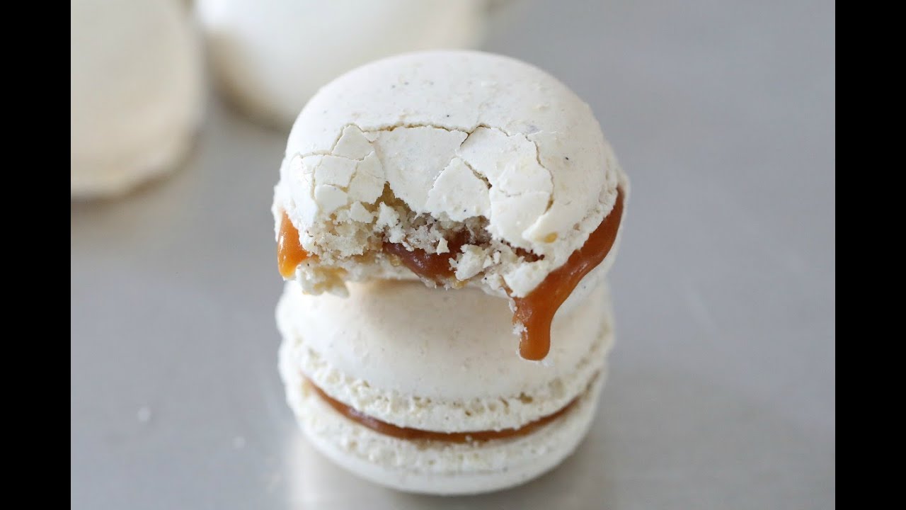 MACARONS WITH SALTED CARAMEL EP 7 , MANUELAS DINER