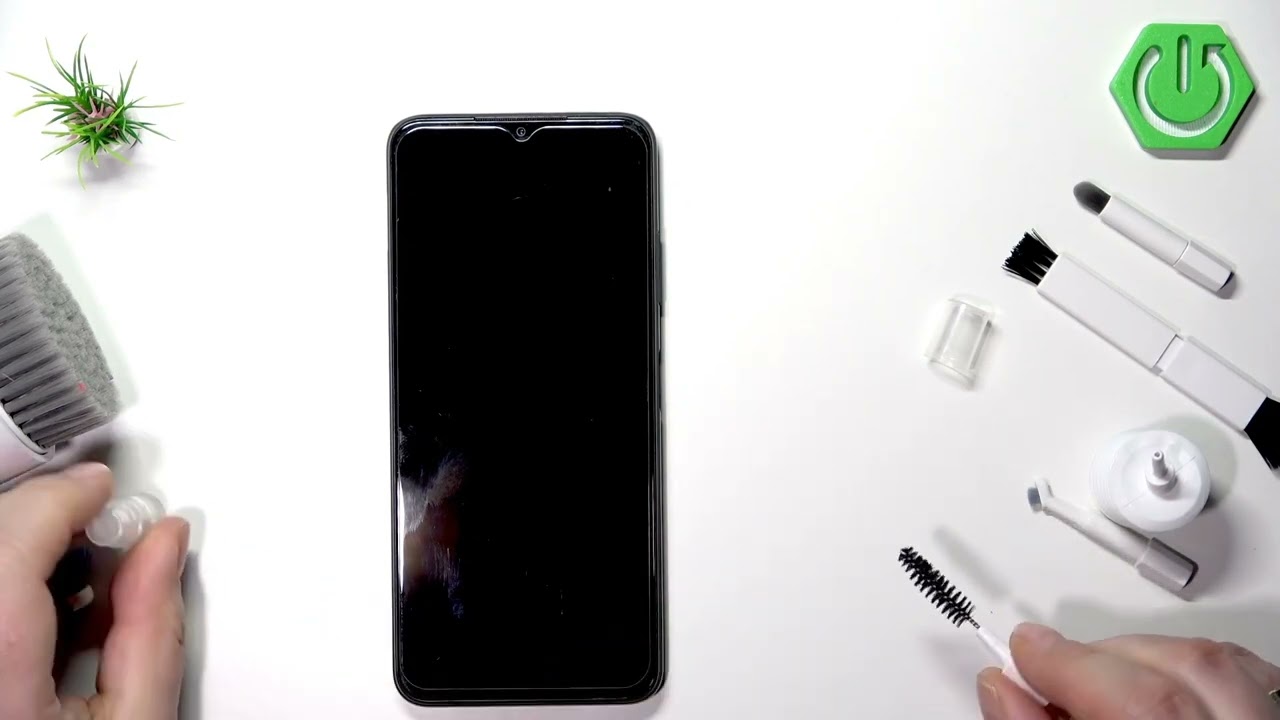 SAMSUNG Galaxy A22 5G Mikrofon Nasıl Temizlenir