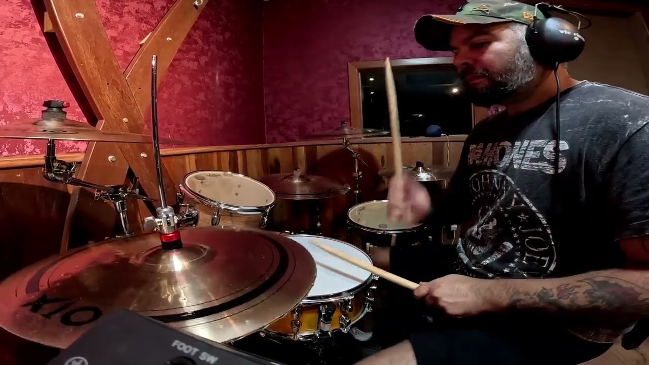 The Truth - DrumCoveR BR