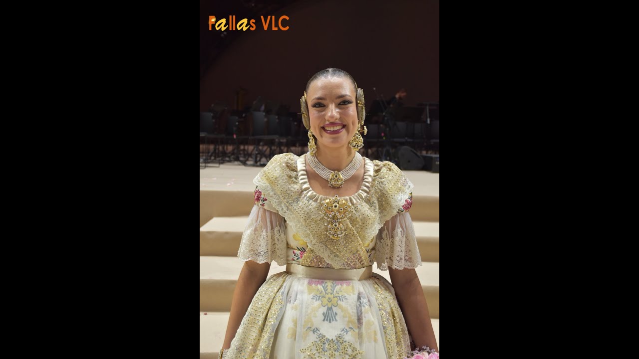 Fallas VLC-Aitana Gómez Entrevista: Zoe Molino Tomás, Mare de Déu de la Fontsanta, Olivereta