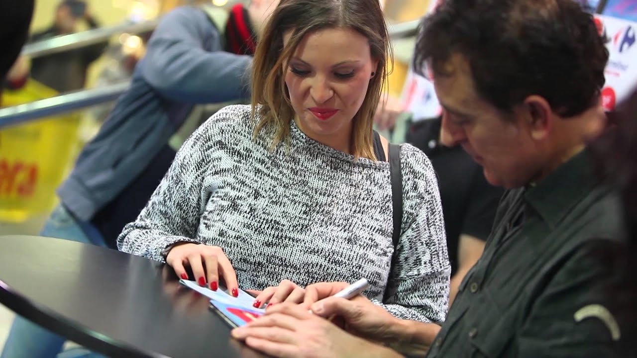 FIRMA DE DISCOS MANOLO GARCIA EN GRAN TURIA