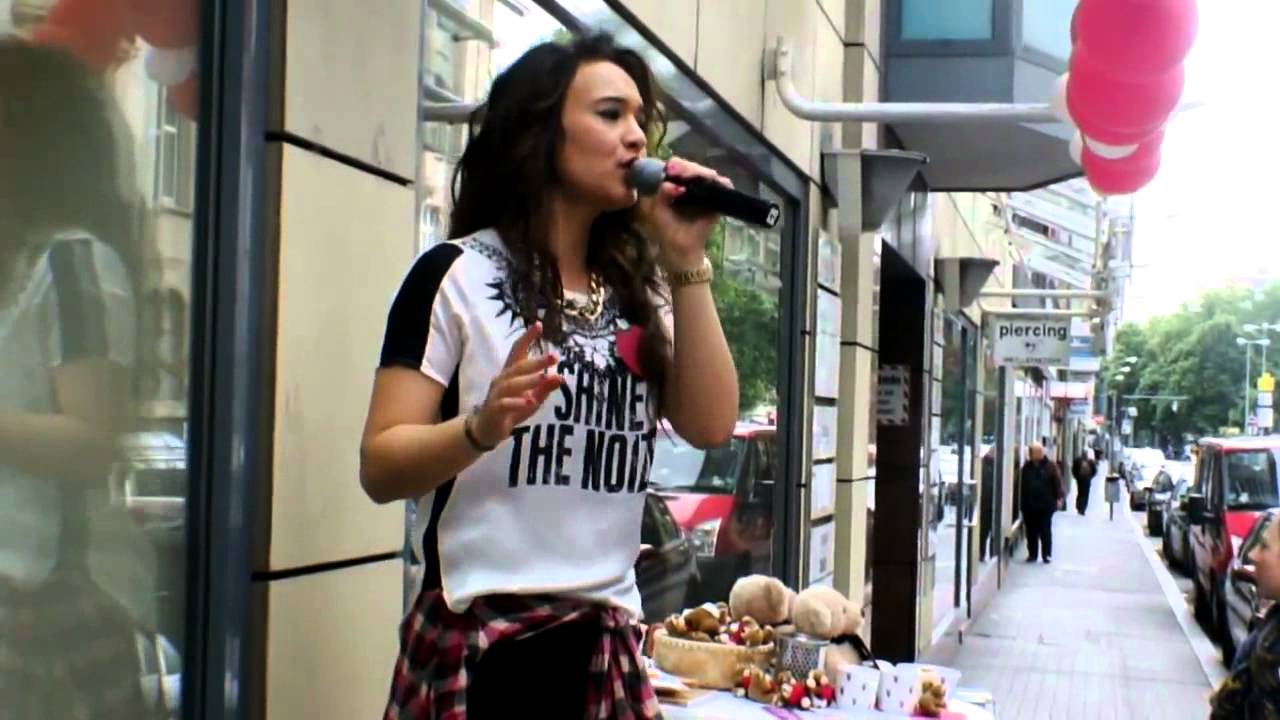 Viviana Grisafi - Run (Cover) Live in Offenbach