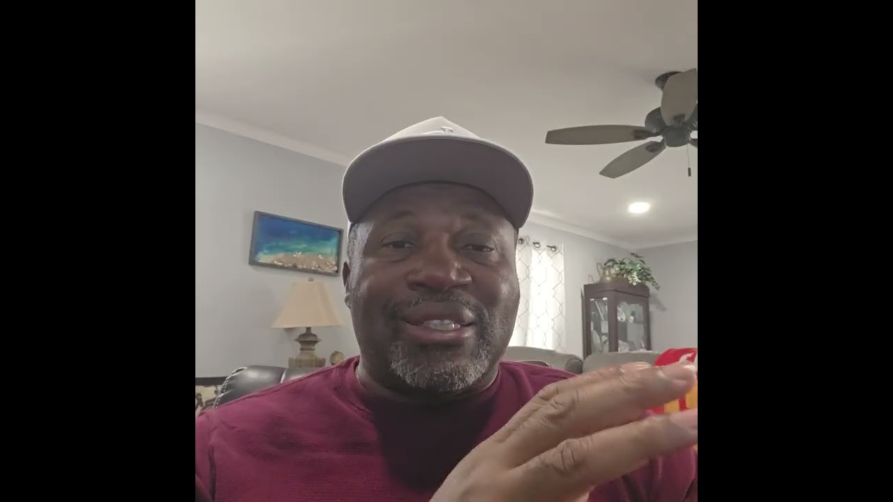 Once you fold your poker hand that should be a dead hand. Let's hold poker court.