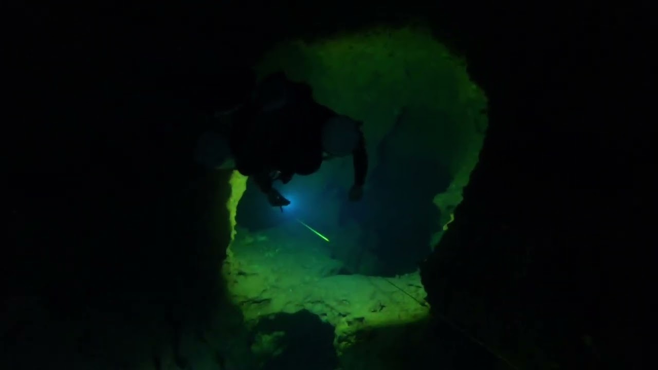 Aerolito Cave Dive!