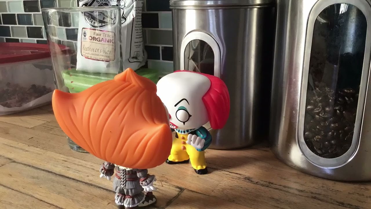 Pennywise 1990 vs pennywise 2019