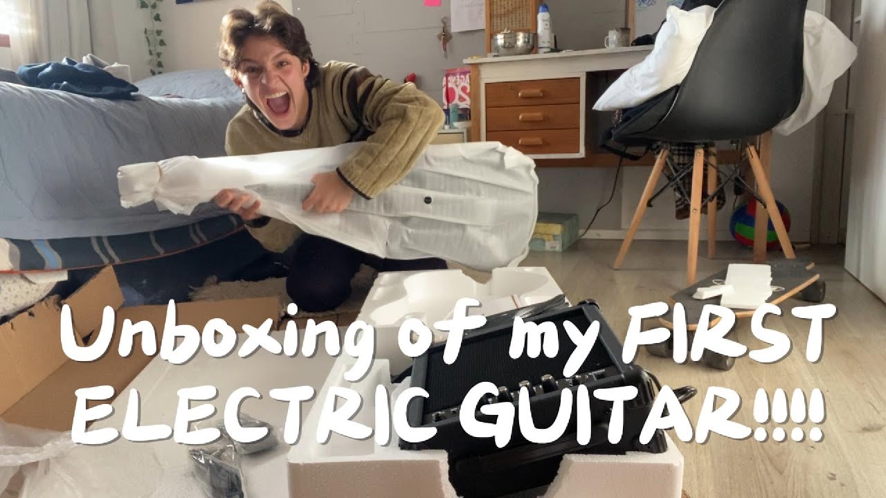 Unboxing of my FIRST electric guitar!