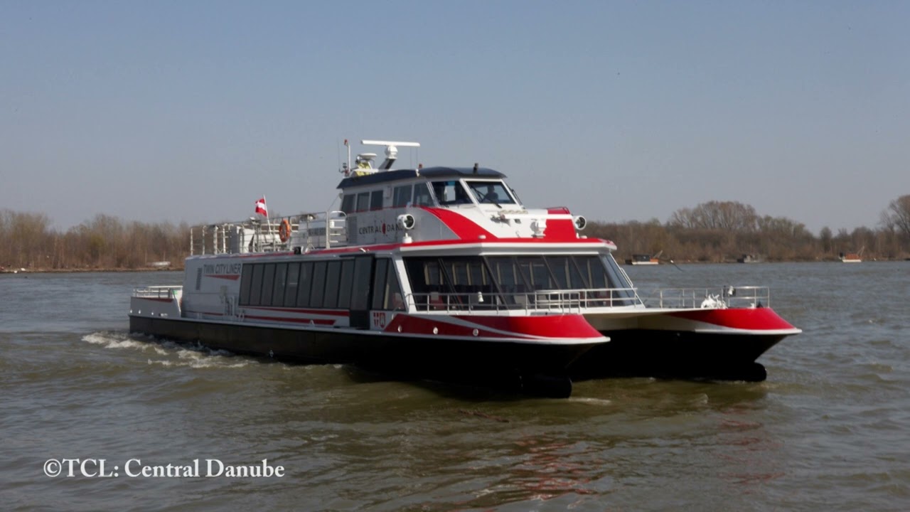 Zwischenfall mit Twin City Liner am Donaukanal bei Ostbahnbrücke