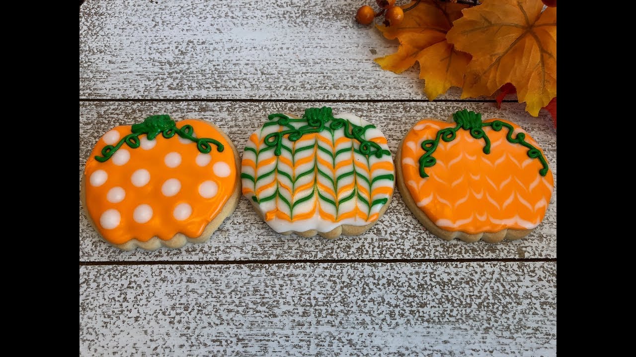 How to Decorate Pumpkin Cookies | Easy to Make