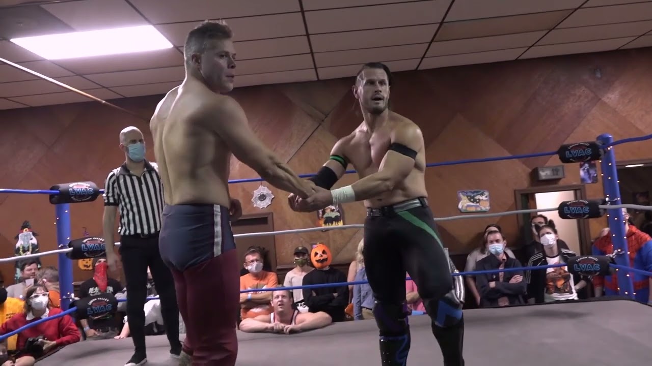 Avery Good,  Professional Wrestler vs Alex Shelley