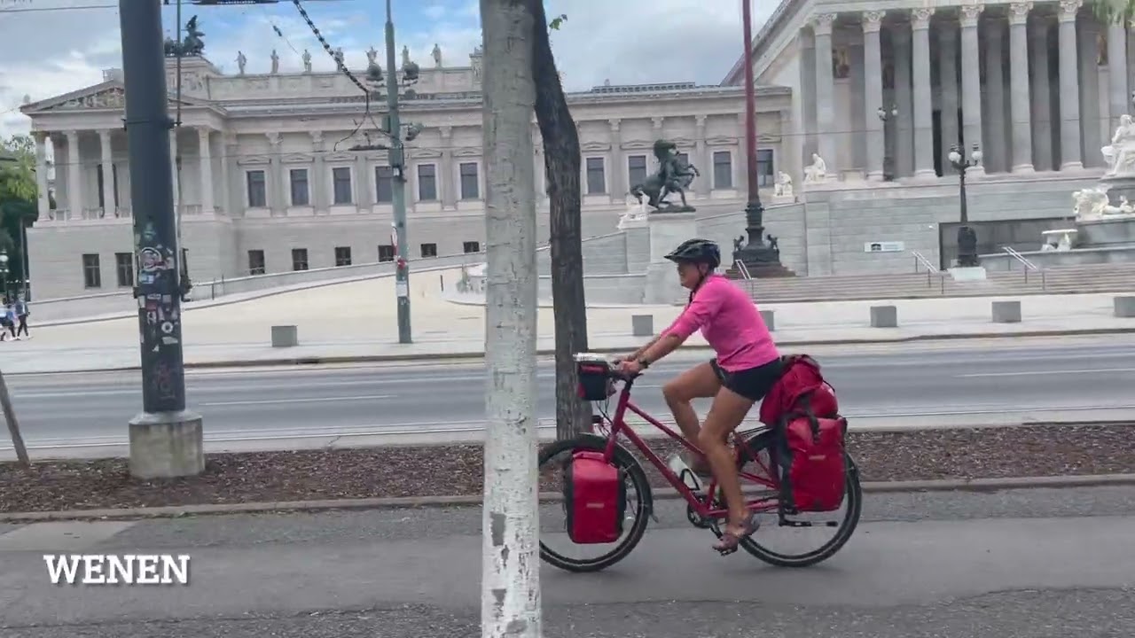Op de fiets van de Achterhoek naar Praag, Wenen,Passau, Basel en Luxemburg