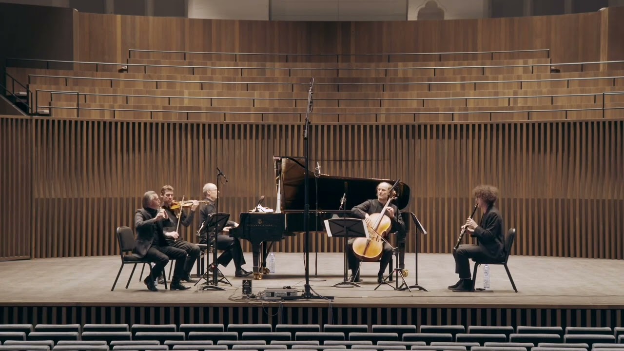 het collectief # C. Debussy # Prélude à l’après-midi d’un faune