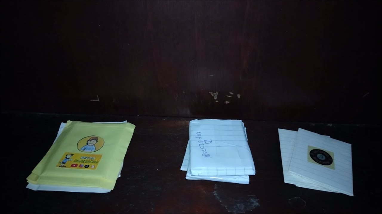 Abrindo Envelopes Caseiros Que Ganhei no Evento de Troca de Cards e Figurinhas !!!