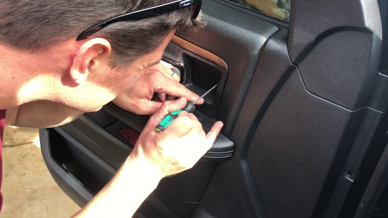 RAM 2014 2500-3500 door handle fail and repair