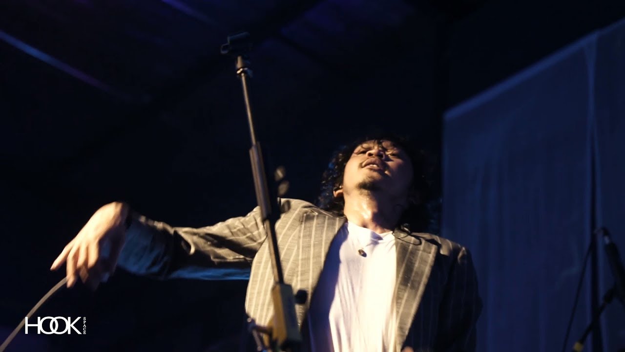 Pamungkas - Break It (Live at Flying Solo Tour Chapter Jogja)
