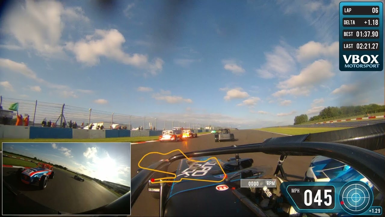 DONINGTON PARK 420R RACE 1