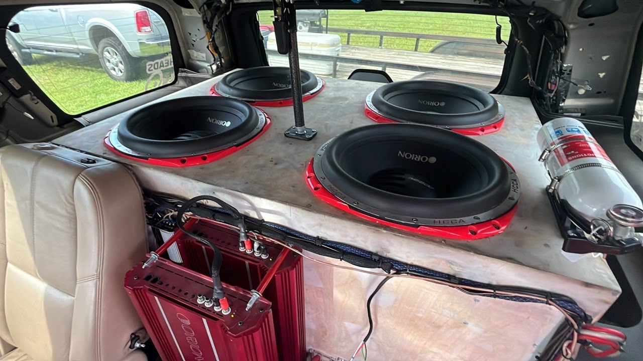 4 15S SUBWOOFER FLEX BREAK THE BACK HATCH!!!