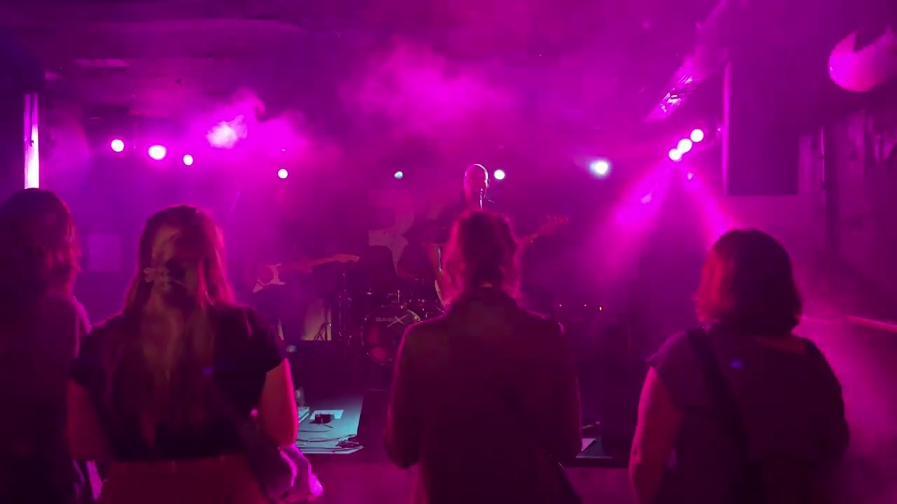 Wasteland (Live at MTC, Cologne)
