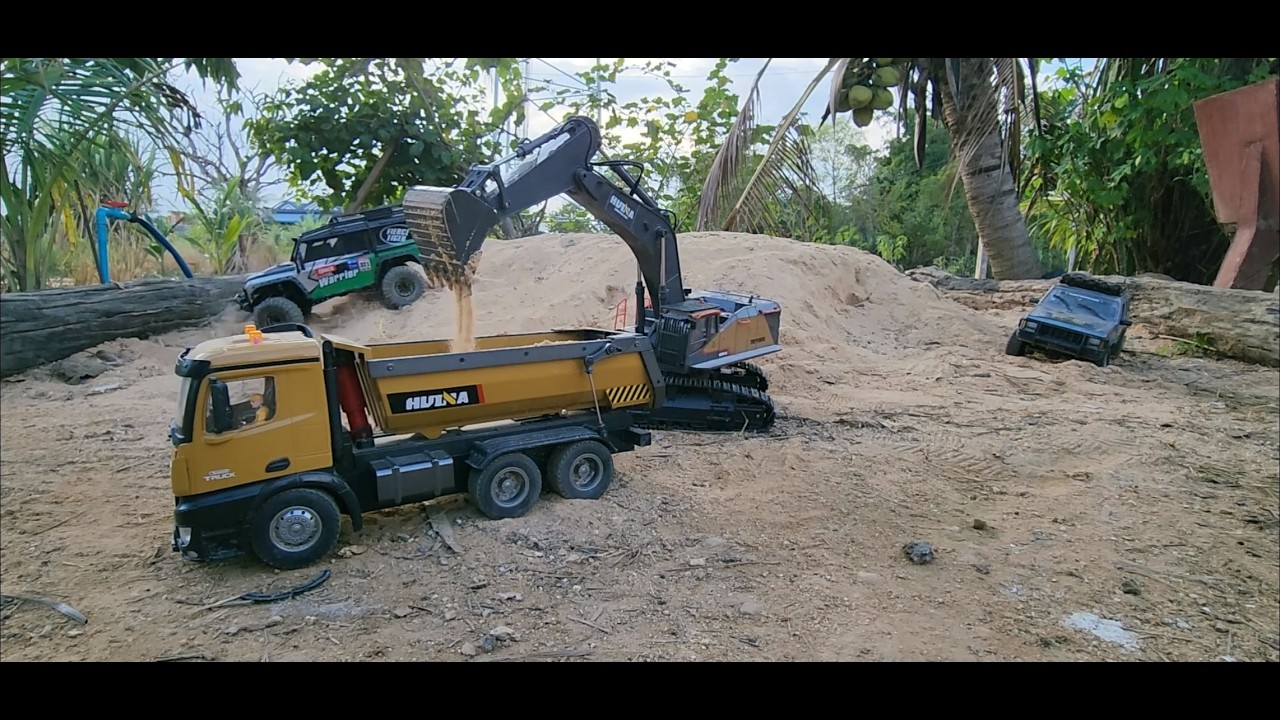 Miniature Earthmoving Operations
