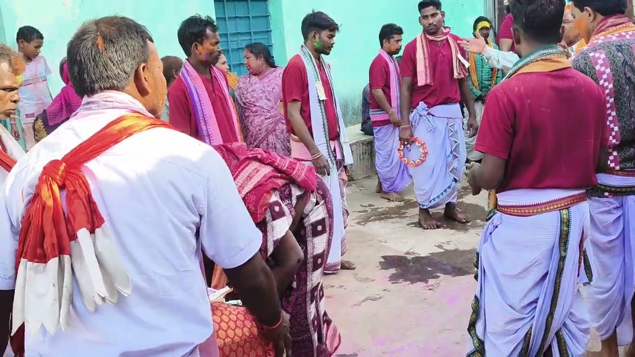 ଭିକ୍ଷ୍ୟା ଦିଅ ଗୋ ବ୍ରଜପୂର ବାସି , ଗାୟକ ହିତେଶ ଦ୍ଵାରୀ  ଭିଖମପୁର ସଂକୀର୍ତ୍ତନ୍ୟ ମଣ୍ଡଳୀ