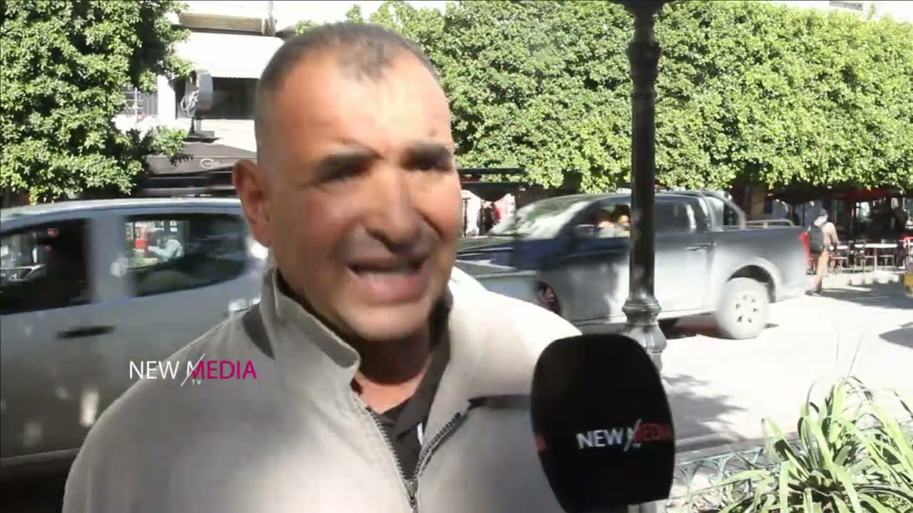 نسبة الطلاق زادت وسببه  الخيانة الرجل ..  يلقى مرأة تقولو كلمة باهية يمشي معاها ويخون زوجته 😔​👰🏻