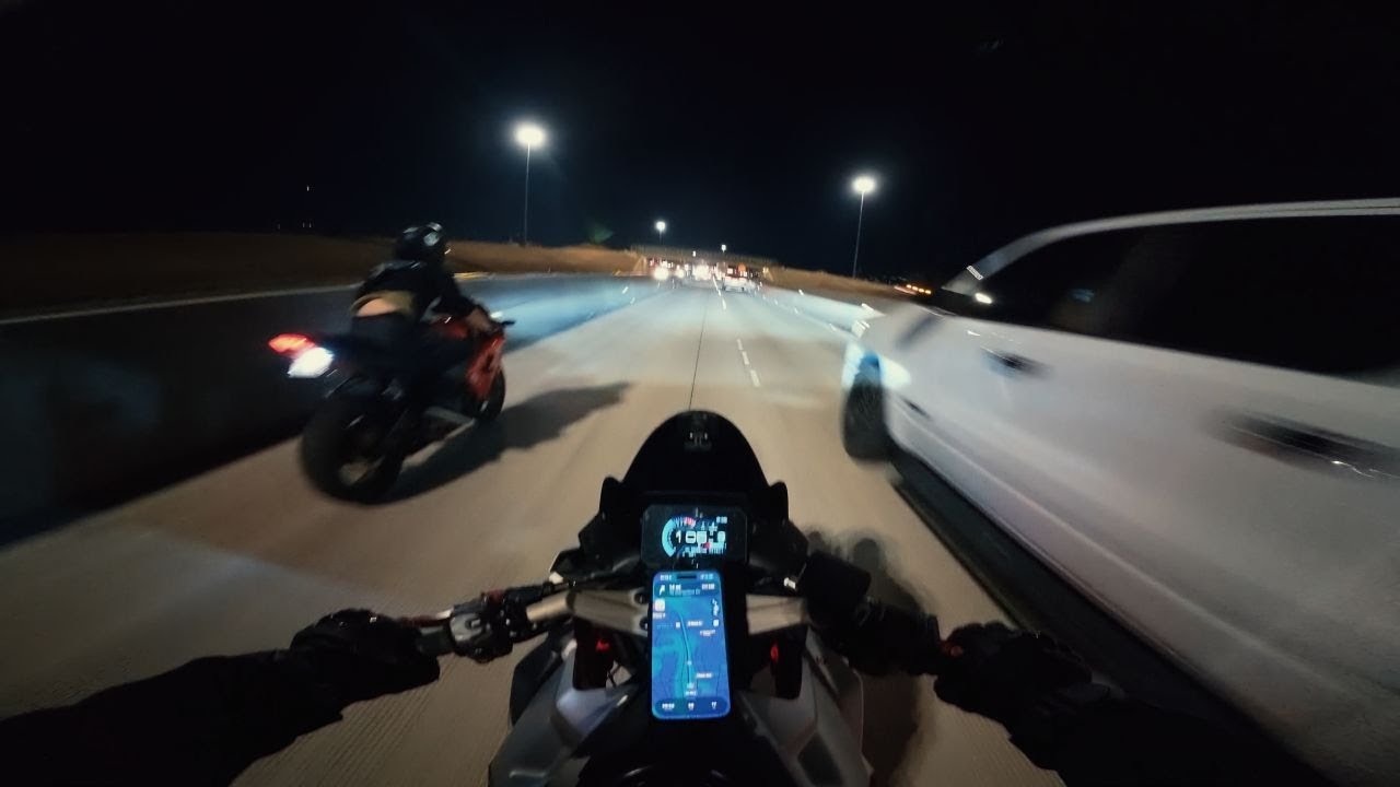 After Dark City Streets Full Send | Suzuki 8R