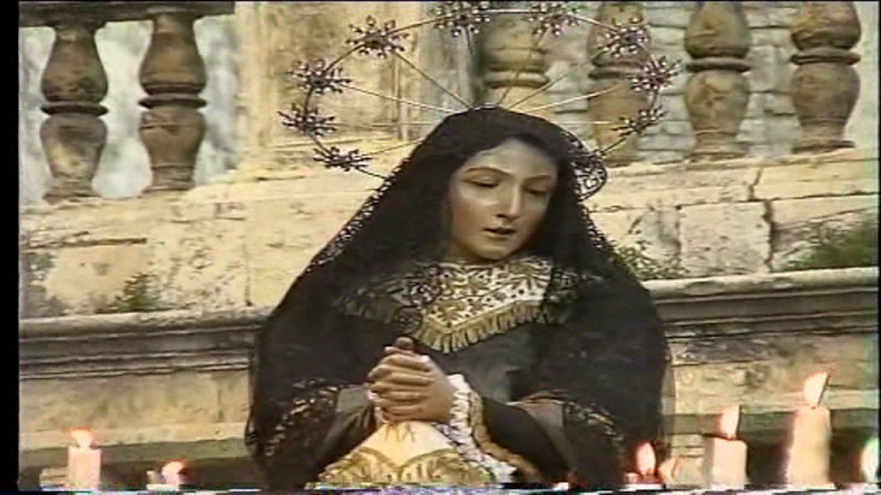 PROCESSIONE VENERDI SANTO 2006 A BITONTO (1°PARTE)