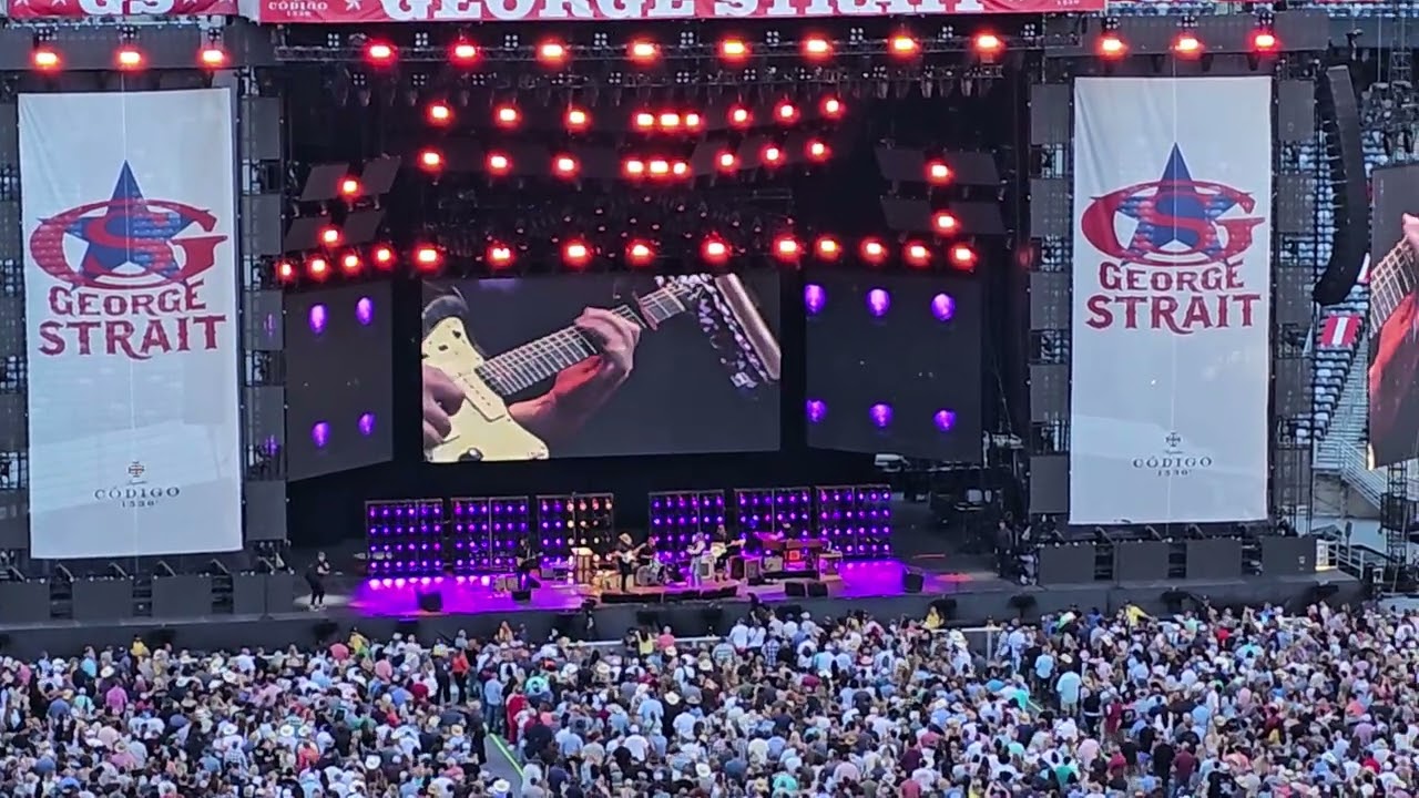 Chris Stapleton Concert live at MetLife Stadium June 8, 2024