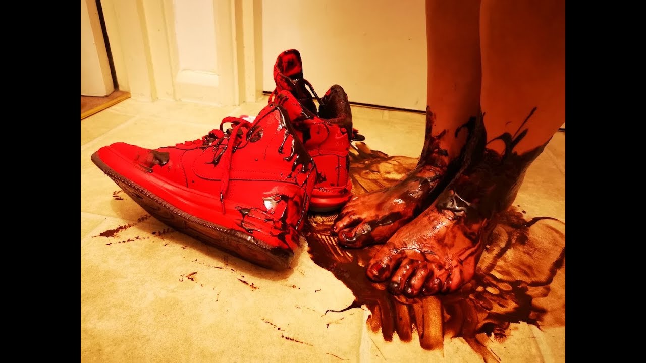 Kate messy Nike Air Force 1